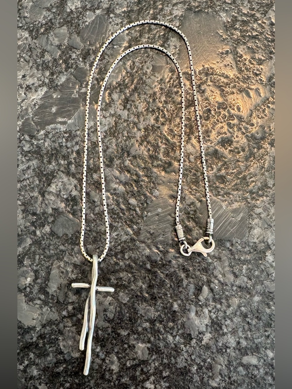Silpada Great Impressions 925 Sterling Silver Cross Necklace N1483